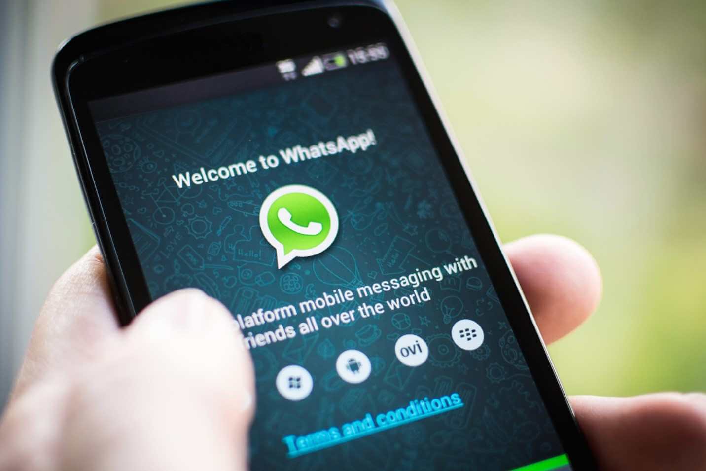 Read Whatsapp Messages Without Changing Last Seen